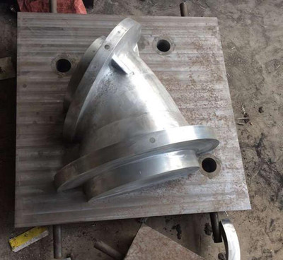 铸造模具 翻砂模具、井圈井盖及泵阀体模具的加工与应用